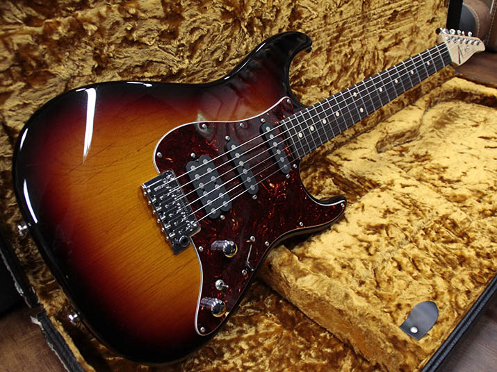 Tom Anderson The Classic 3 Color Burst 中古｜ギター買取の東京新宿ハイブリッドギターズ