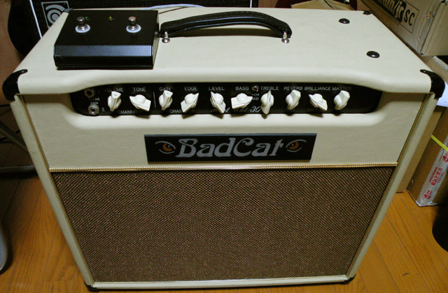 Bad Cat Hot Cat 30R 112 ｜ギター買取の東京新宿ハイブリッドギターズ