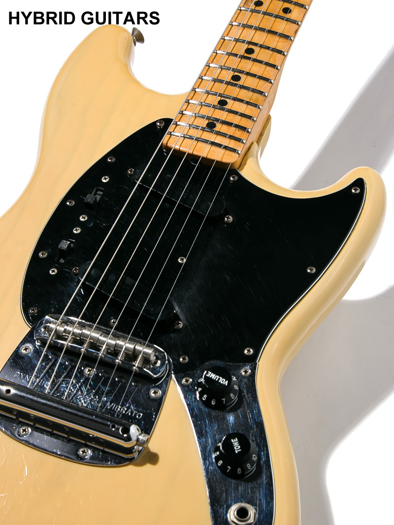 Fender USA Mustang Blonde 9