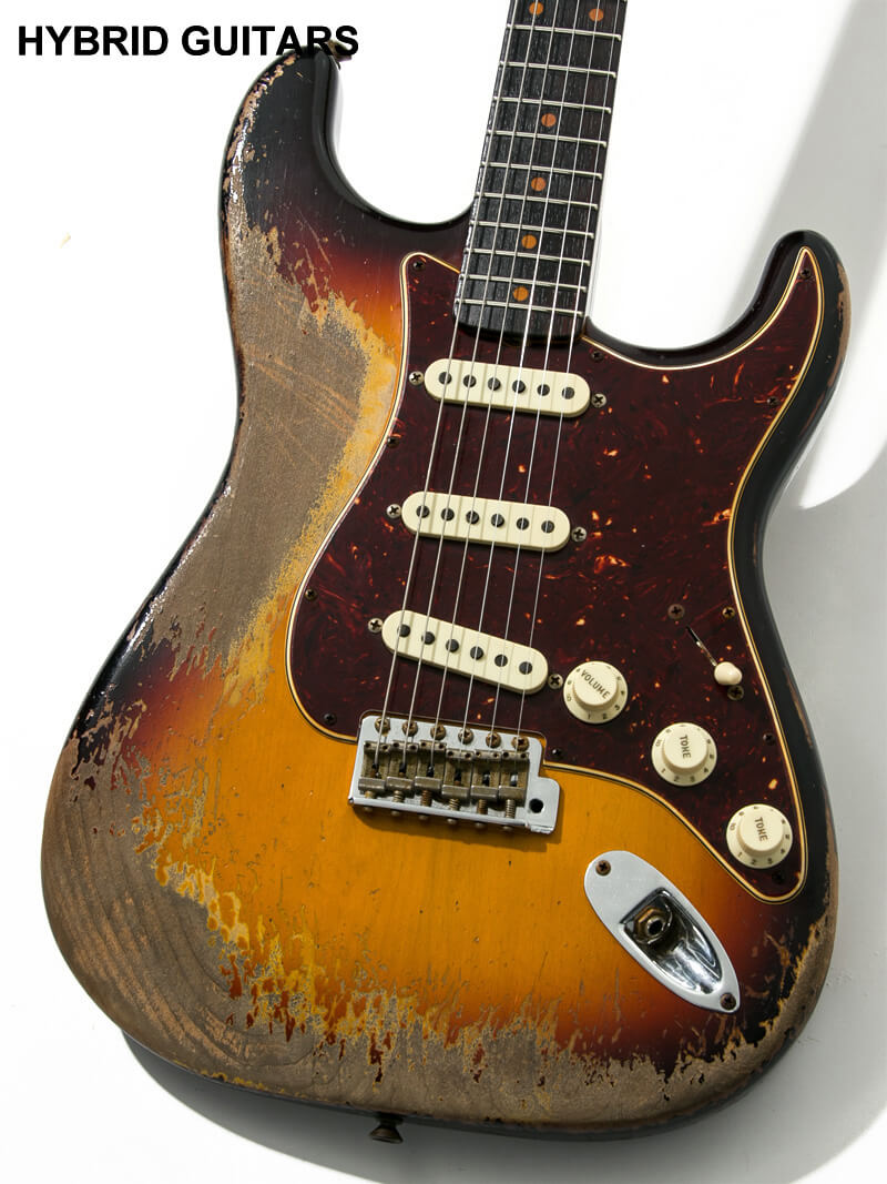 Fender Custom Shop 2022 Custom Collection Limited Edition Roasted 1961 Stratocaster Super Heavy Relic Aged 3 Color Sunburst  3