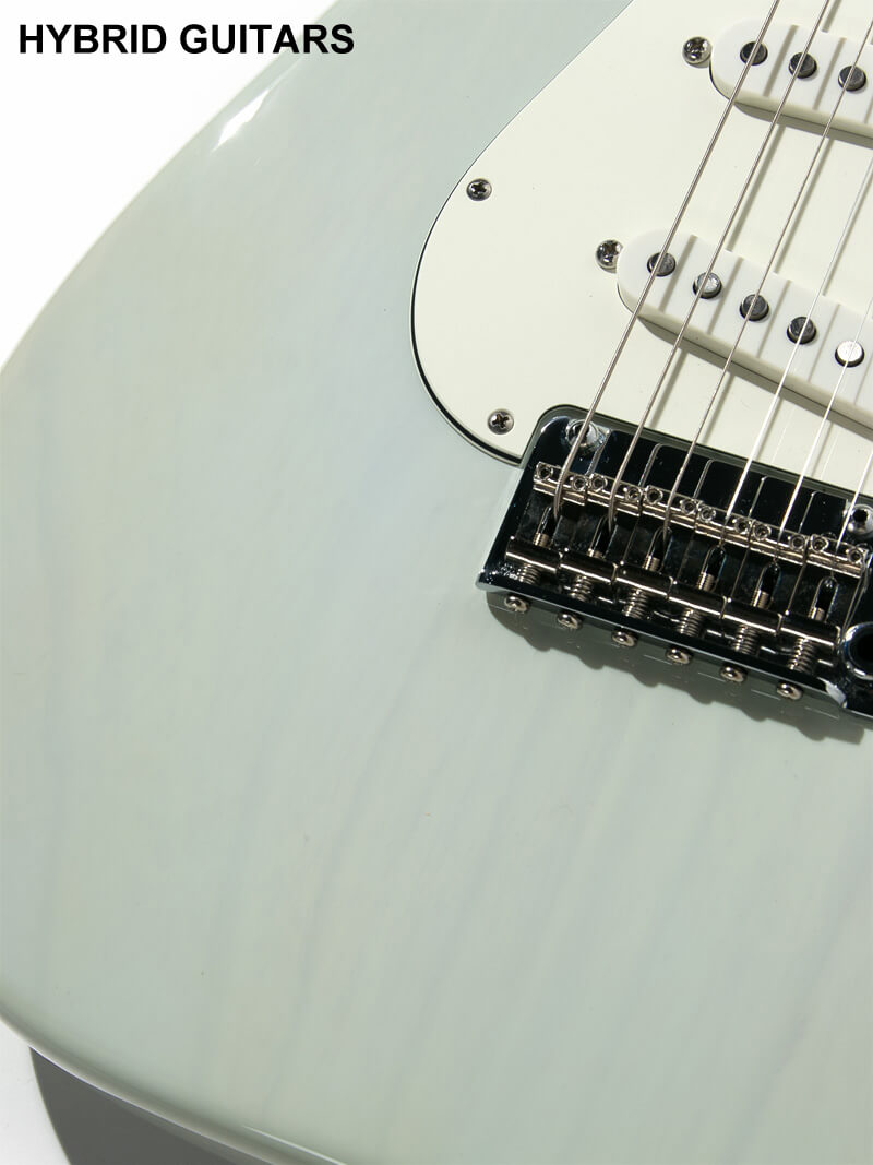 Suhr Classic S Trans Sonic Blue 11